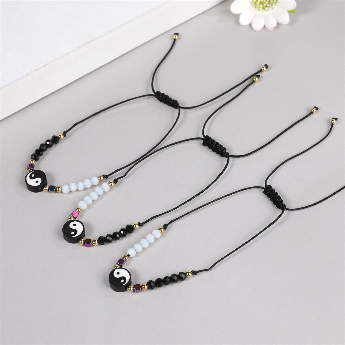 12pcs/lot Yin and Yang Tai Chi Clay Pendant Black/White Adjustable Wax Cord Beads Men Women Couple Bracelet Anklet Gift