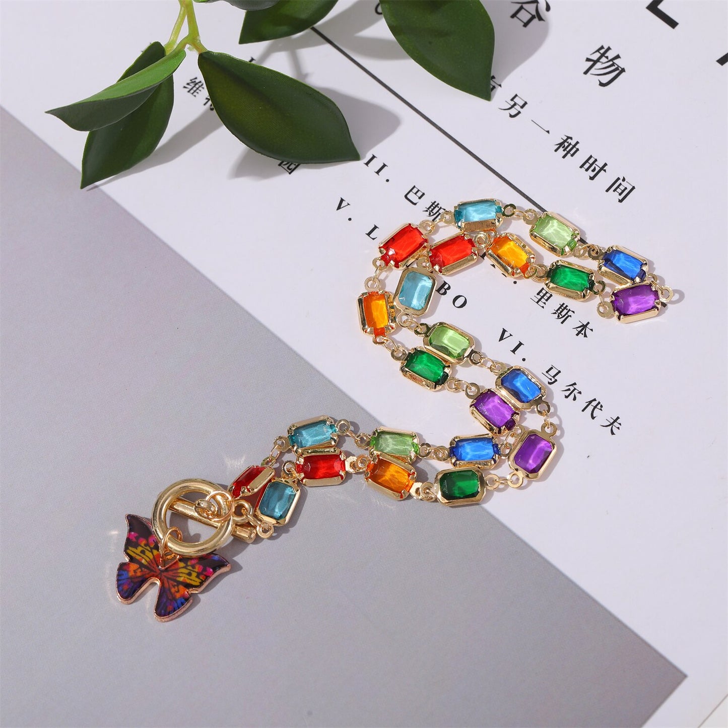 2023 Crystal Glass Chain Butterfly Pendant Necklaces for Women Grils Luxury Color CZ Chokers Jewelry Gifts