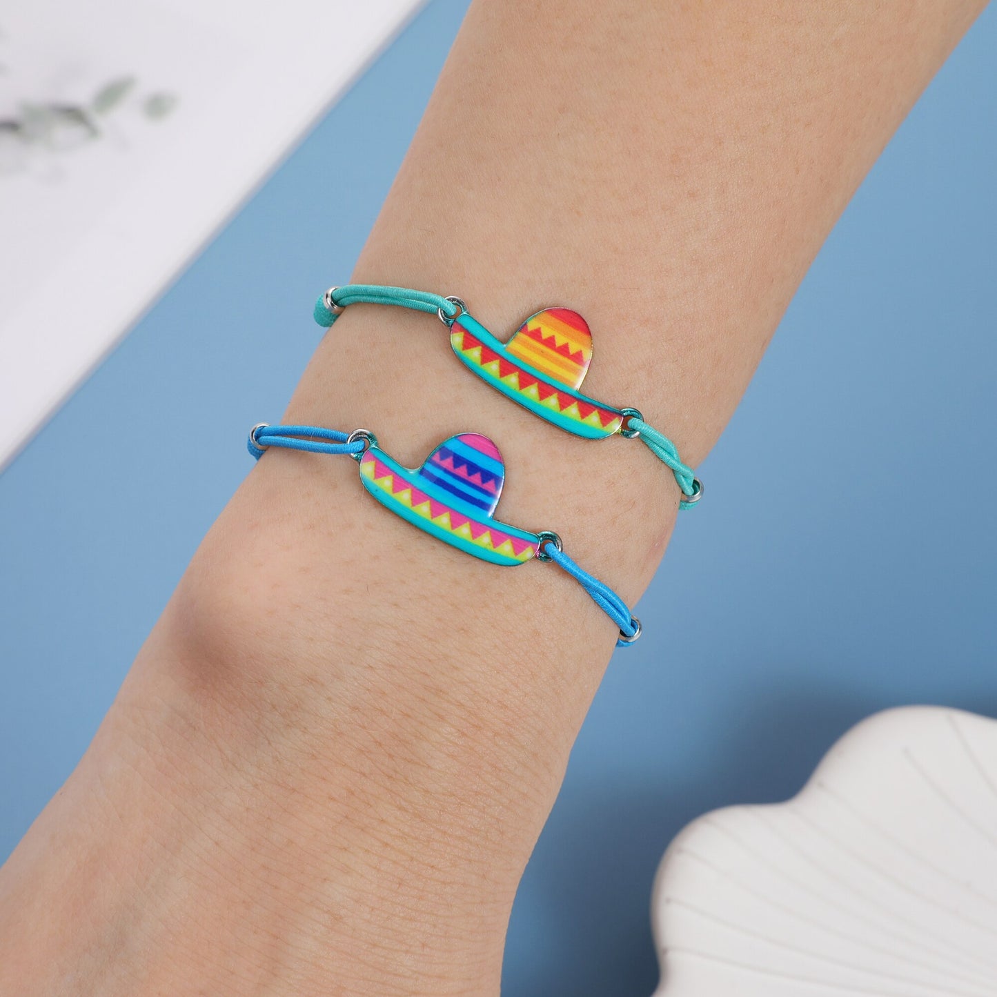 12Pcs Cute Colorful Oil Painting Straw Hat Charm Bracelet for Girl Kids Handmade Bead Braided Chain Friendship BFF Gift