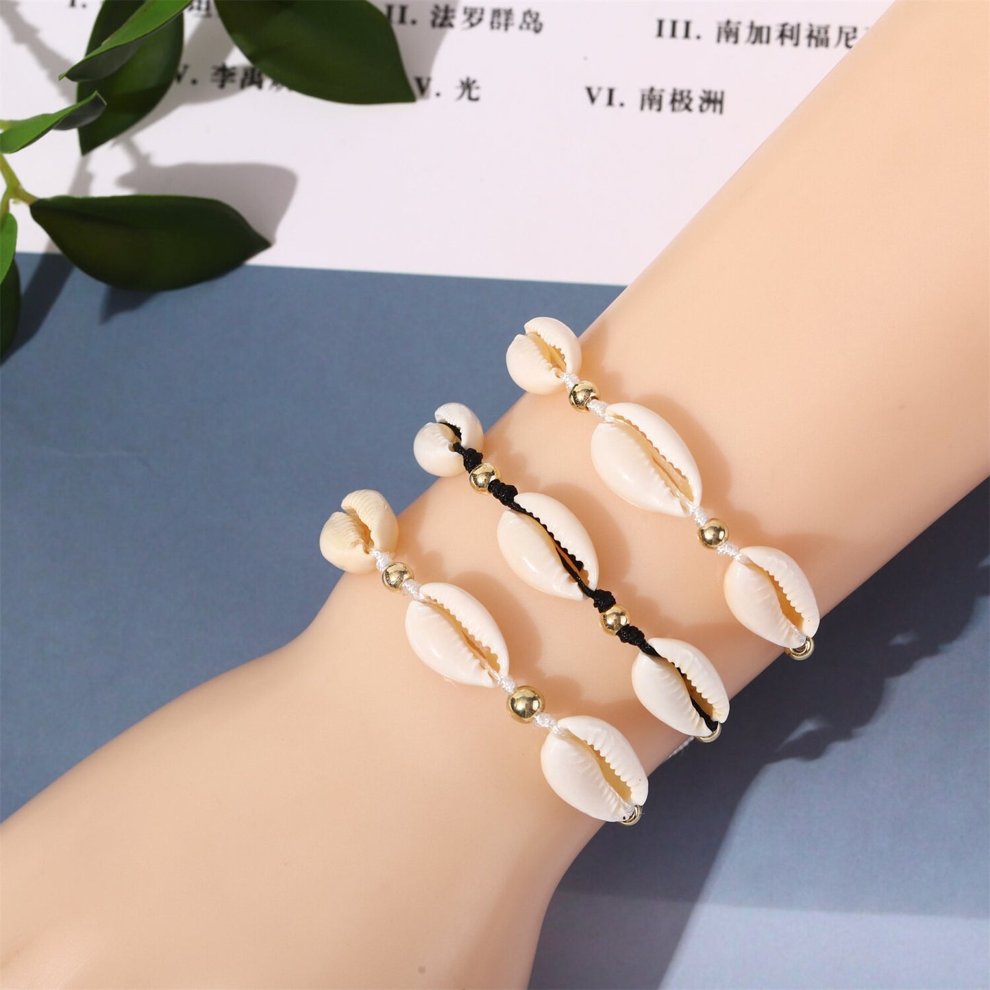 12Pcs Beach Shell Bracelet Anklet Set for Women Girls Summer Handmade Bracelets Ankle Bracelet Adjustable Bangle Wholesale