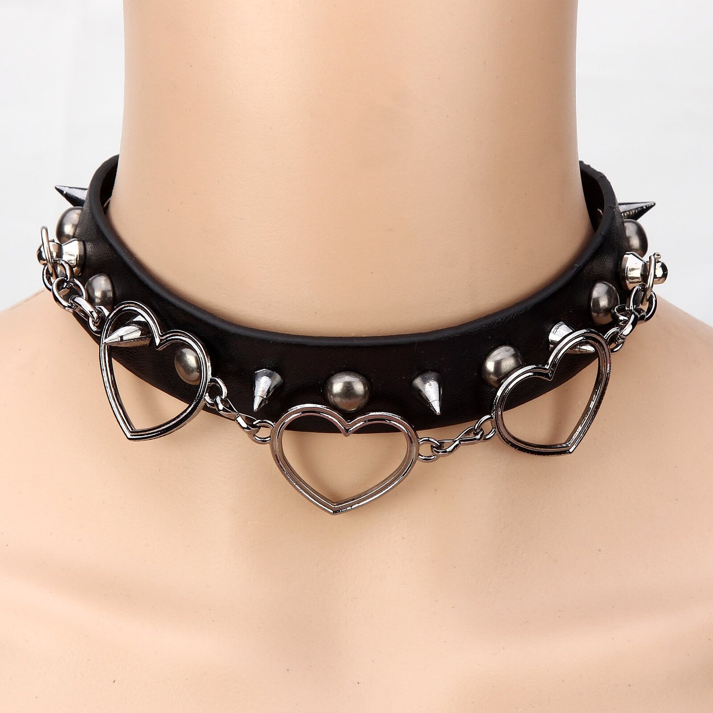 Punk Heart Pendant Leather Choker Collar for Women Girl Studded Punk Silver Color Chain Harajuku Collars Sexy Jewelry