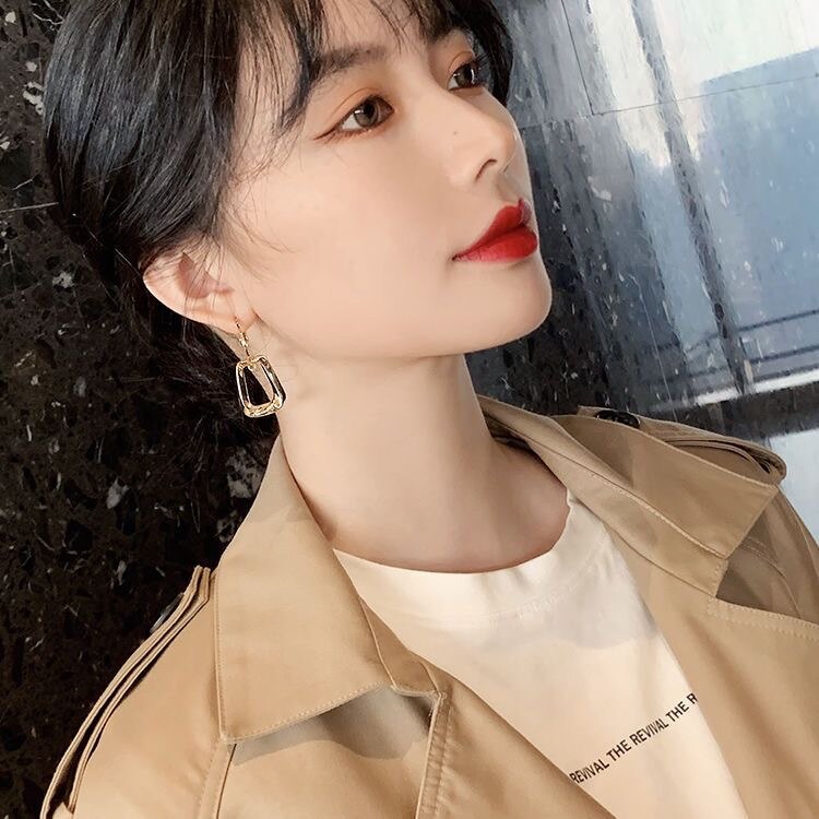 Korean Geometric Drop Earrings for Women Girls 2023 New Plated Gold Color Earrings Light Luxury Niche High-end Cold Wind Earring