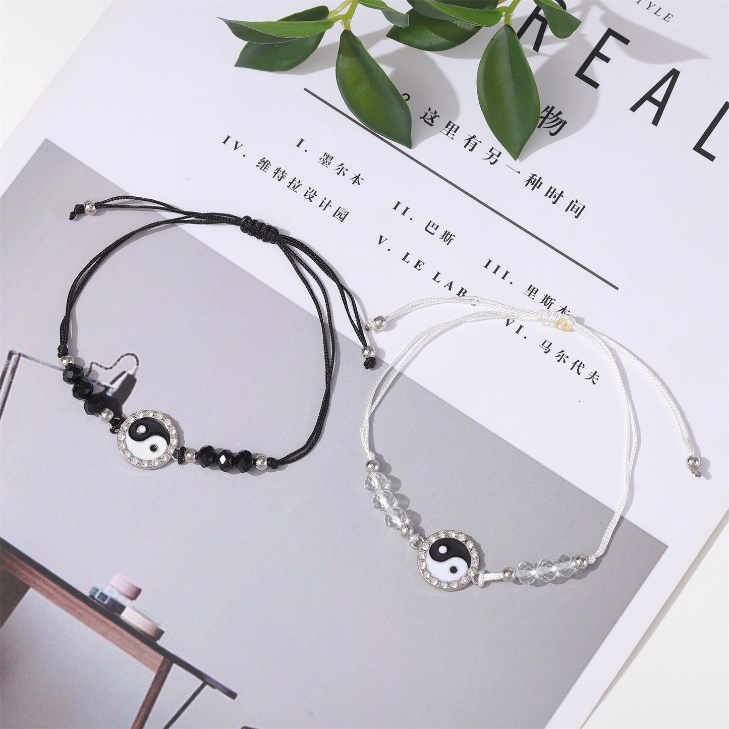 12pcs/Lot Black/white Yin and Yang Tai Chi Pendant Bracelets for Women Crystal Beads Chain Braid Rope Anklet Amulet Jewelry