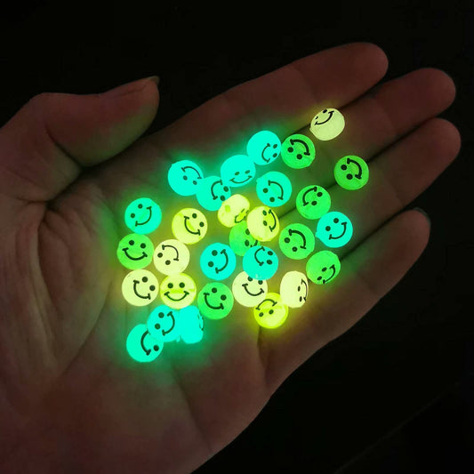 50pcs Glowing Solar Luminous Smiley Face Beads Mixed Acrylic Glow In The Dark Happy Face Beads Charms with Rope for DIY Jewelry
