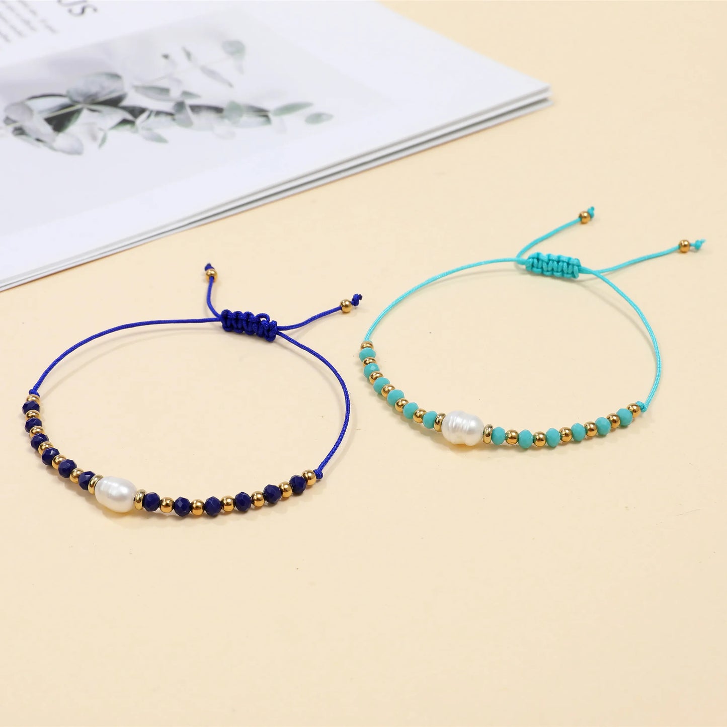 12pcs/set Bohemia Colored Rhinestone Rhinestone Bracelet Handmade Pearl Beaded Elastic Rope Bracelets for Women Ethnic Jewelry