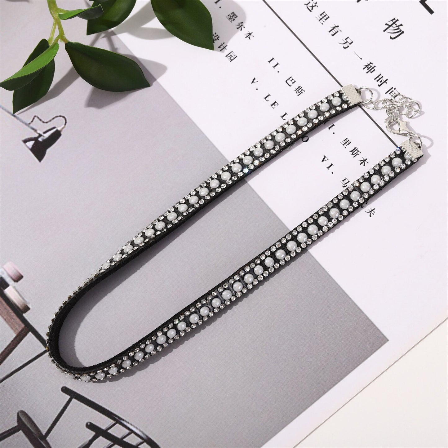 Korean Fashion Opal Rhinestone Choker Necklace for Women Vintage Fine Chain Velvet Girl Neck Jewelry Accessories