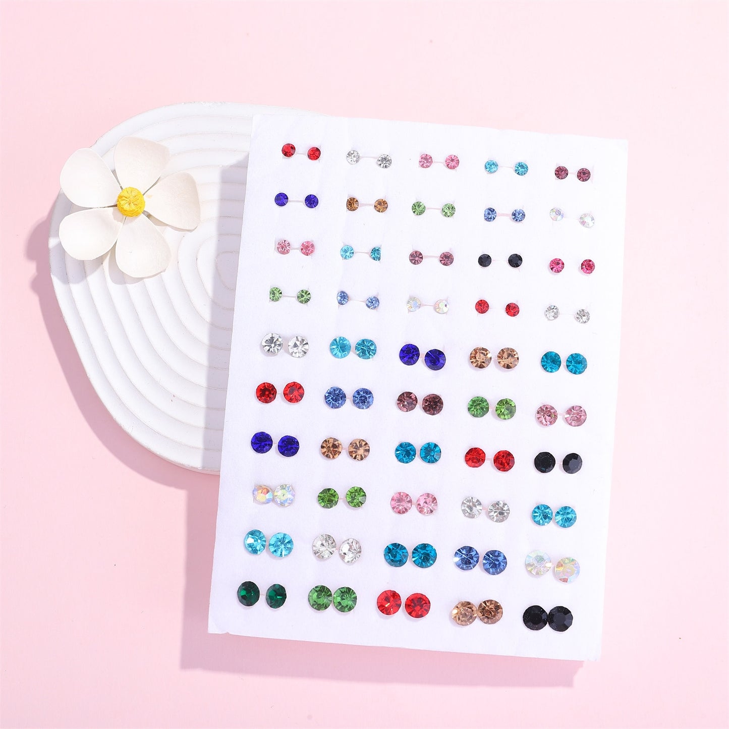 36 Pairs/lot Mix Small Stud Earrings for Women Girls Acrylic Crystal Heart Star Flower Insect Fruit Animal Earring Kids Jewelry