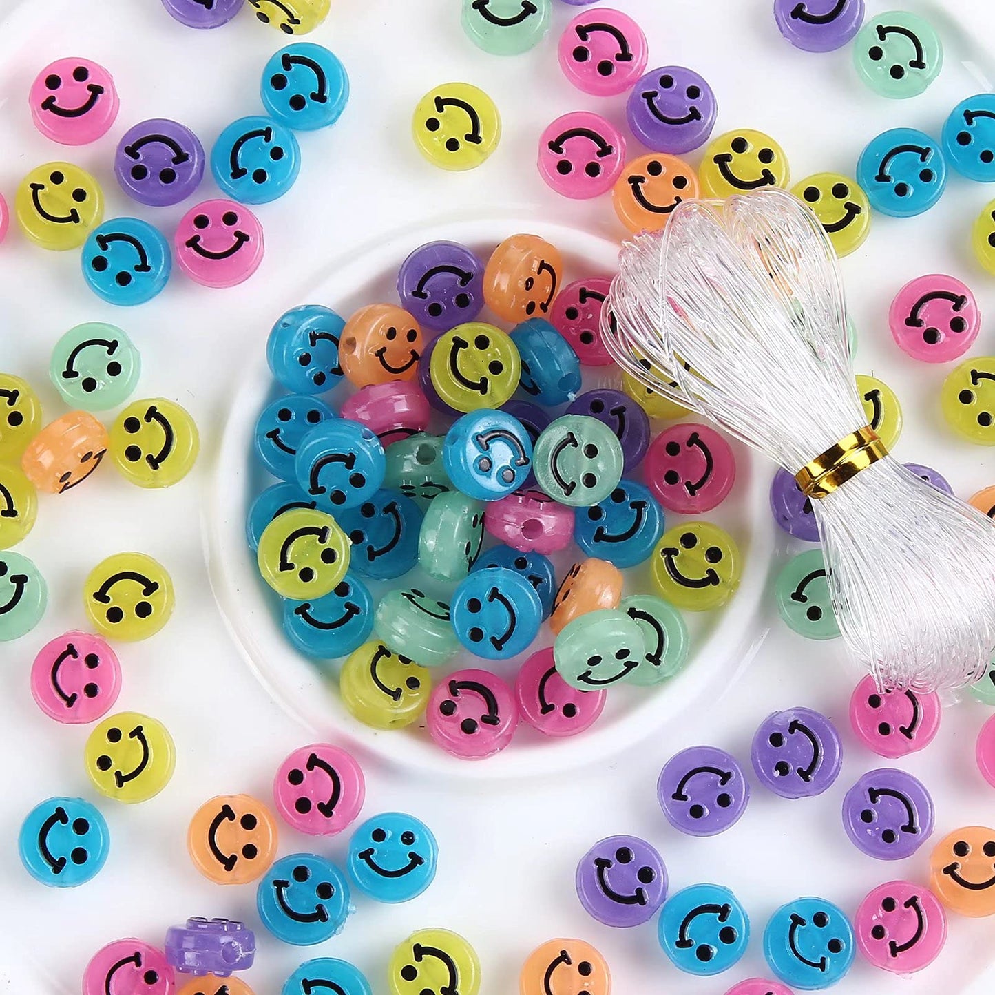 50pcs Glowing Solar Luminous Smiley Face Beads Mixed Acrylic Glow In The Dark Happy Face Beads Charms with Rope for DIY Jewelry